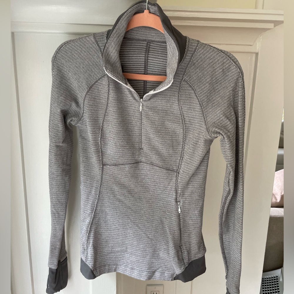 Lululemon gray half zip